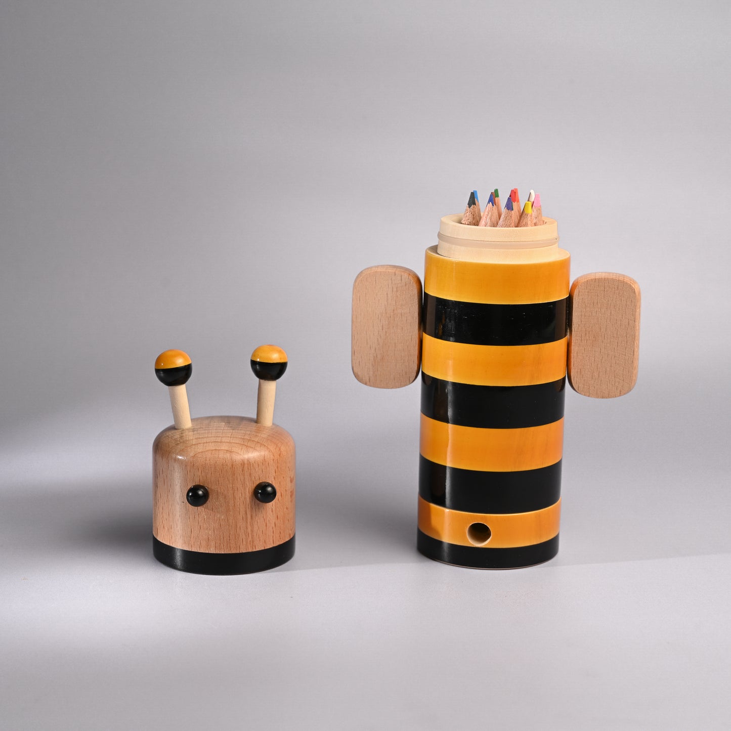 BUMBLEDORE COLOURING BOX