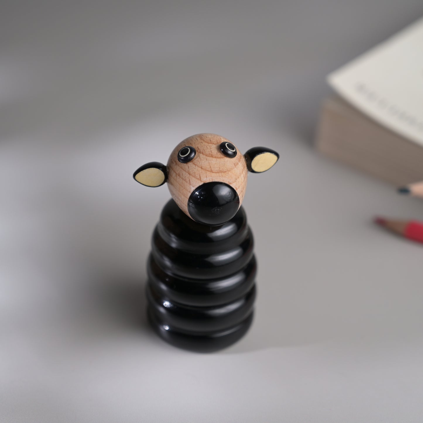 WOOLSWORTH Sharpener