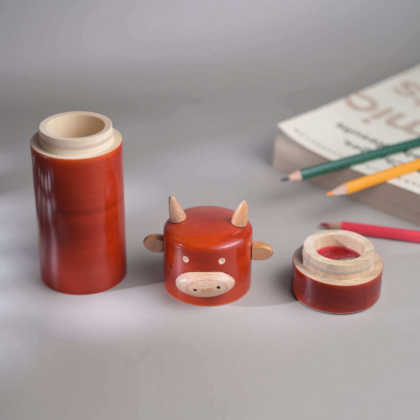 MOOBERY COLOURING BOX