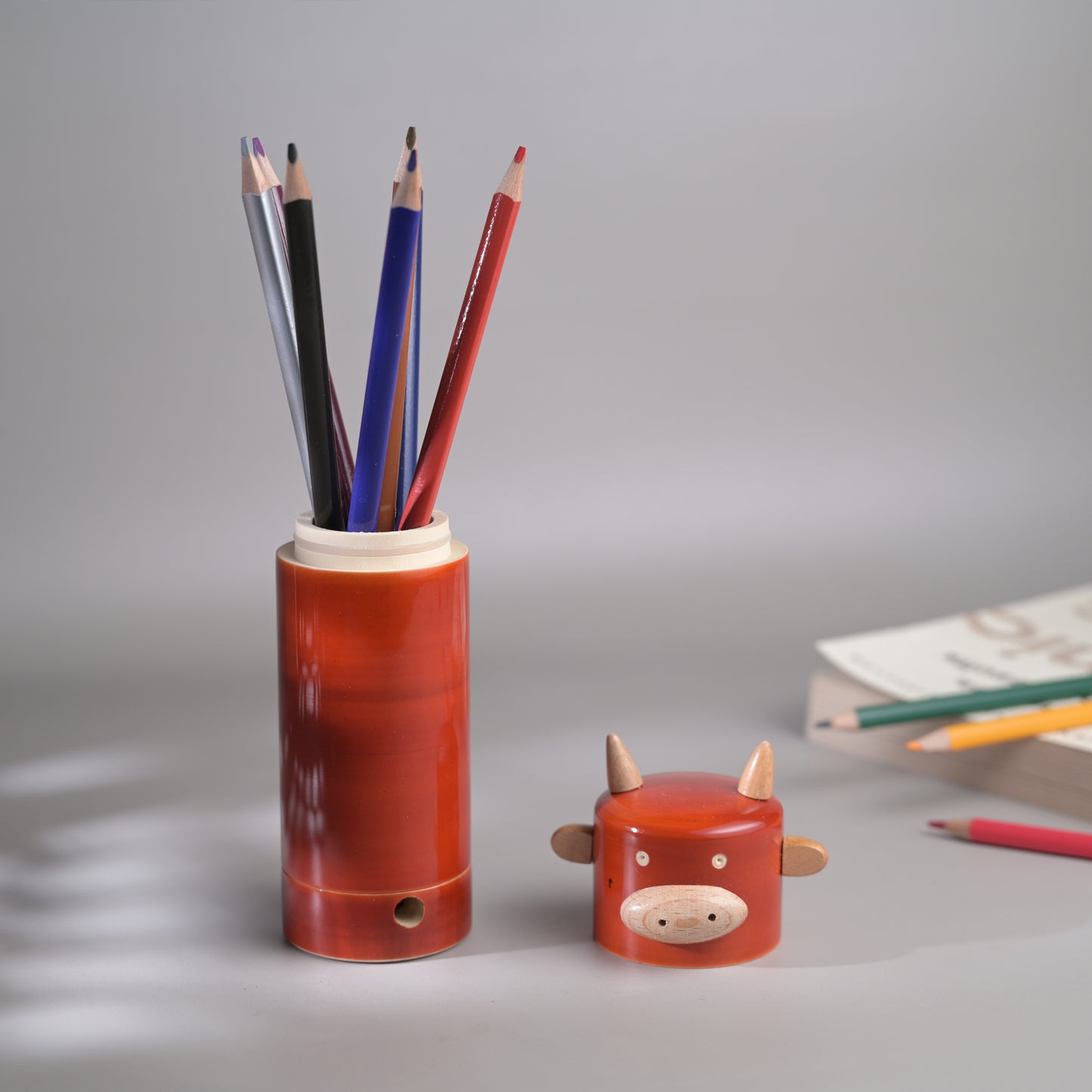 MOOBERY COLOURING BOX