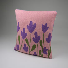 Load image into Gallery viewer, Oinkston florals Crewel
