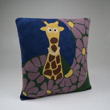 Load image into Gallery viewer, Neckles Crewel Cushion
