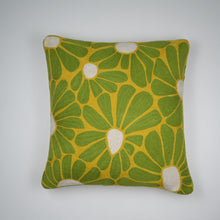 Load image into Gallery viewer, Nibbles florals Crewel
