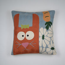 Load image into Gallery viewer, Hopzy Crewel Cushion
