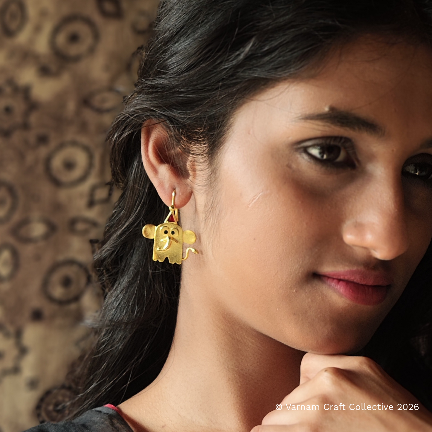 FLAPPY EARRINGS