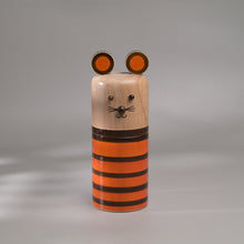 Load image into Gallery viewer, PAWSTON COLOURING BOX
