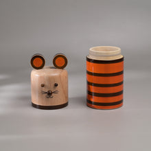 Load image into Gallery viewer, PAWSTON COLOURING BOX
