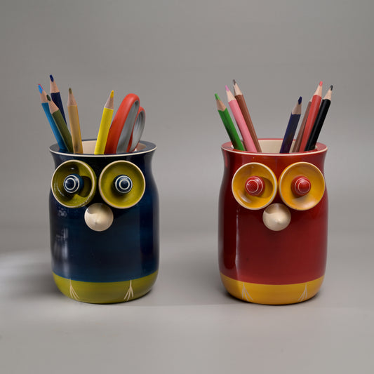 GYAANI GOOBE PENSTANDS