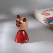 Load image into Gallery viewer, CAT SHARPENER
