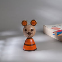 Load image into Gallery viewer, PAWSTON SHARPENER
