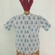 Load image into Gallery viewer, JAALI FLOWERS FULL SLEEVES
