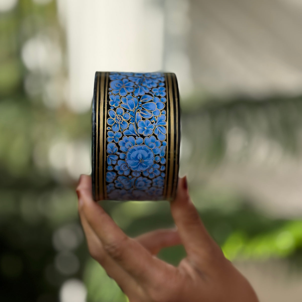 NAQQASHI DVITIYA THICK BLUE FLORALS GOLD /2.6