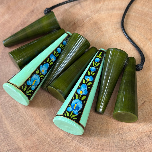 TRIKONES NAQQASHI GREEN 08