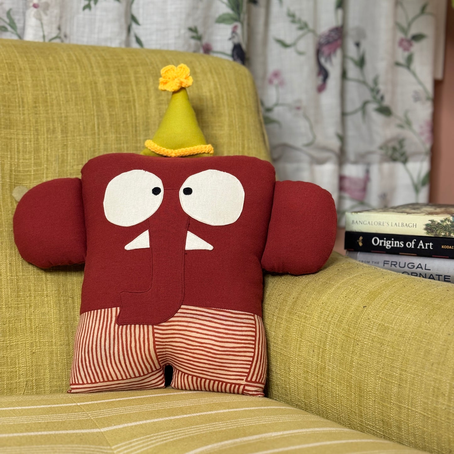 FLAPPY CUSHION DOLL Maroon