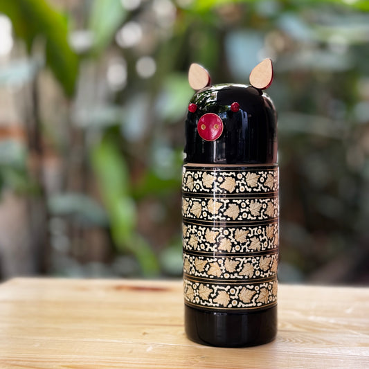 OINKSTON NAQQASHI BLACK