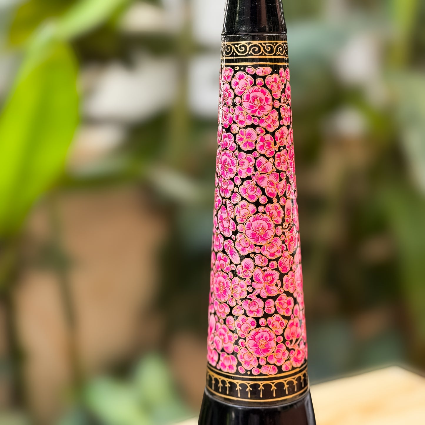 NECKLES NAQQASHI BLACK PINK (SMALL)