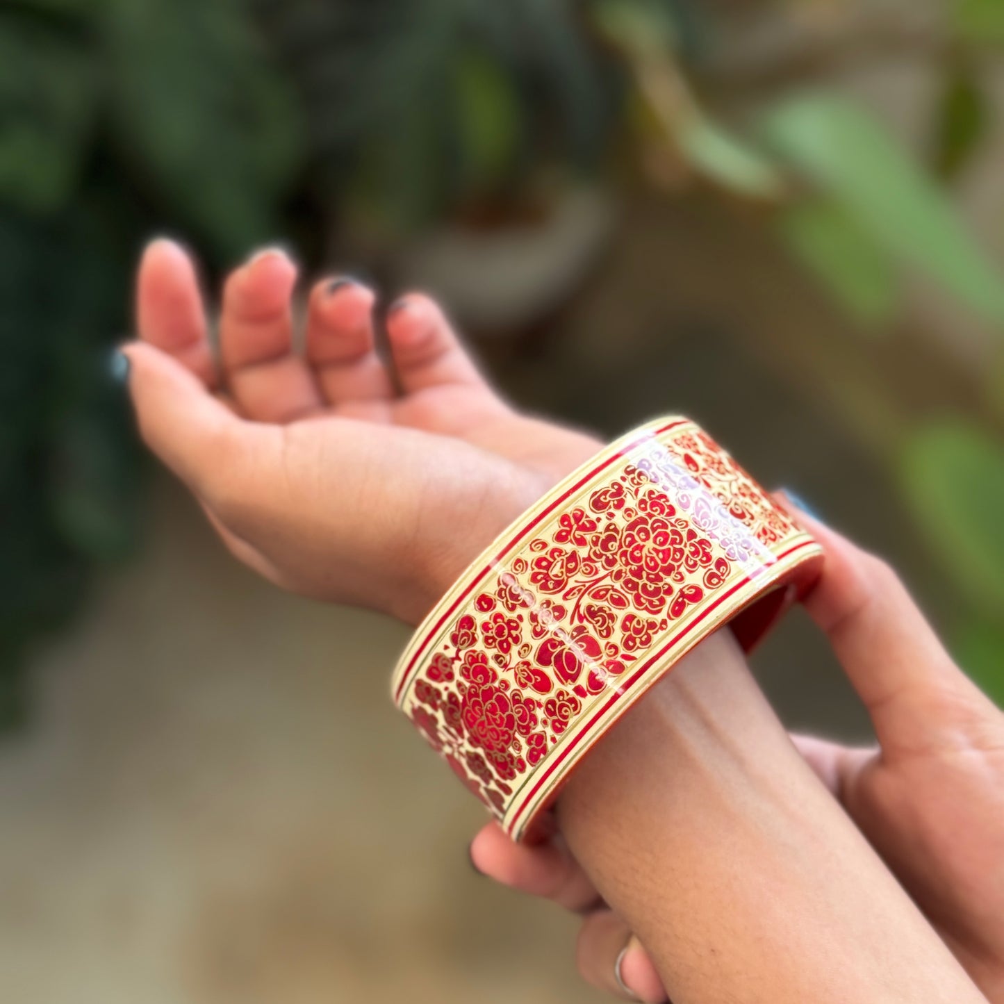 NAQQASHI DVITIYA THIN Red floral/2.6