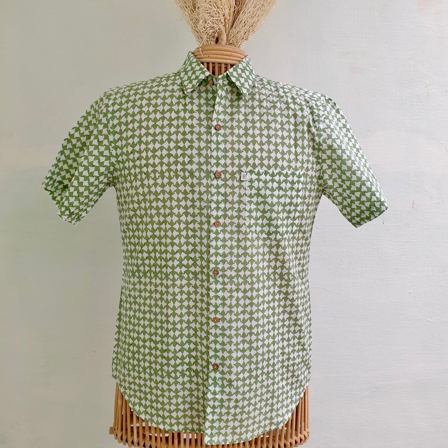 GEOMETRIC GREENS (Half Sleeves)