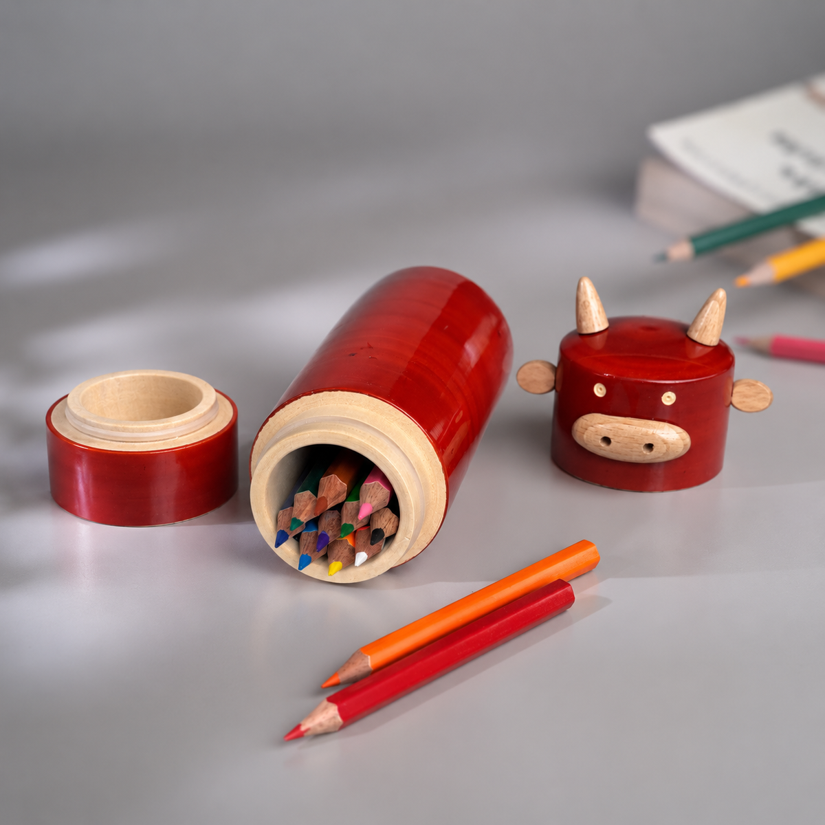 MOOBERY COLOURING BOX