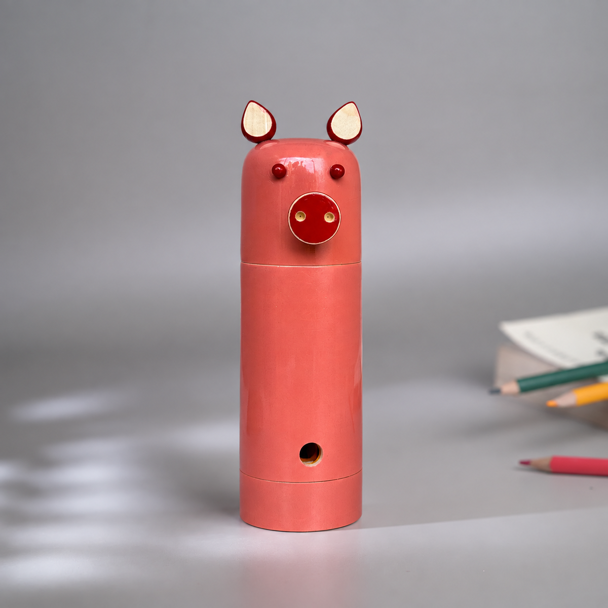 PINK OINKSTON COLOURING BOX