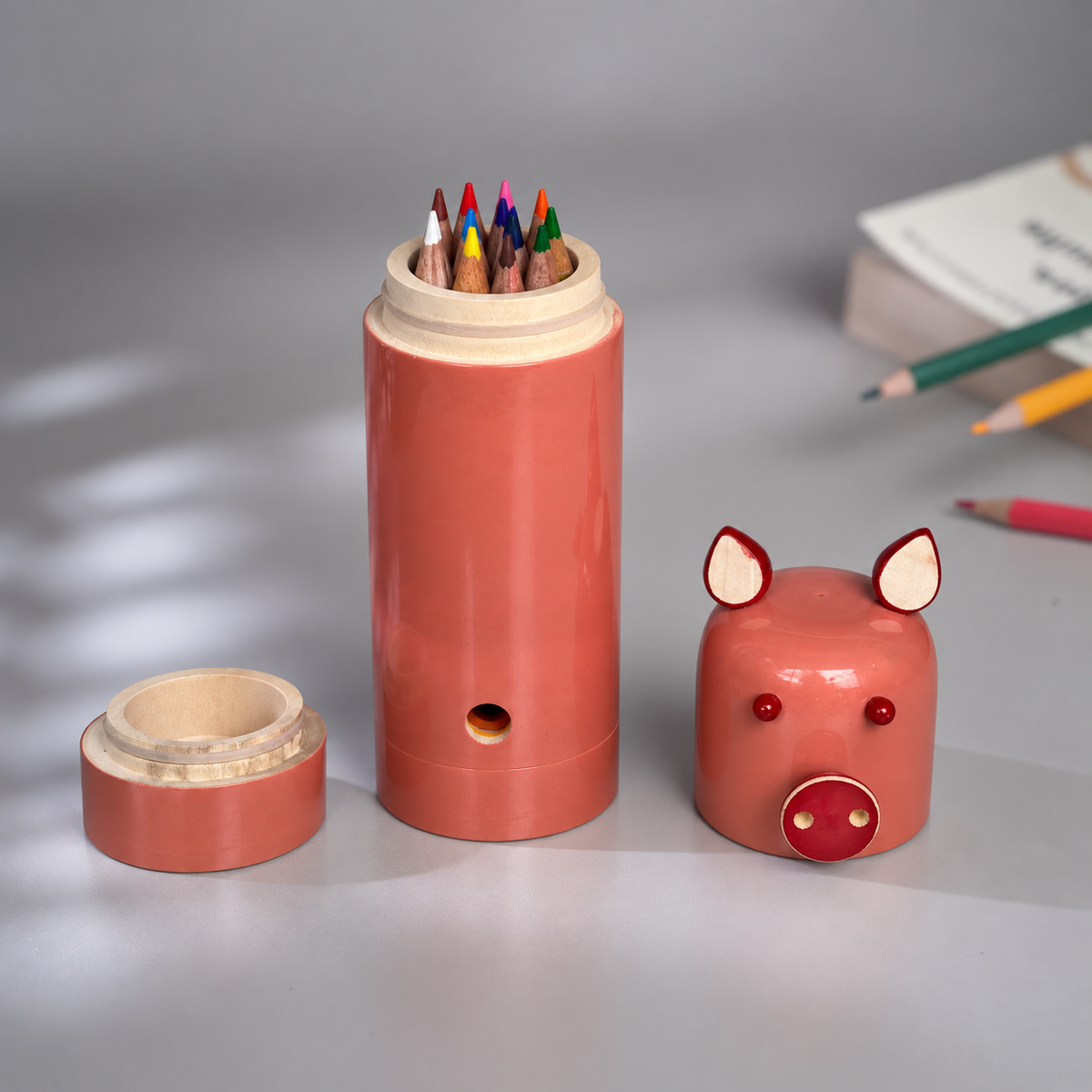 PINK OINKSTON COLOURING BOX