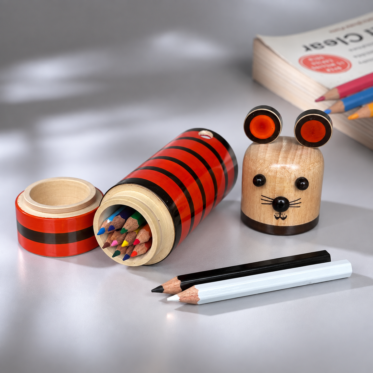 PAWSTON COLOURING BOX