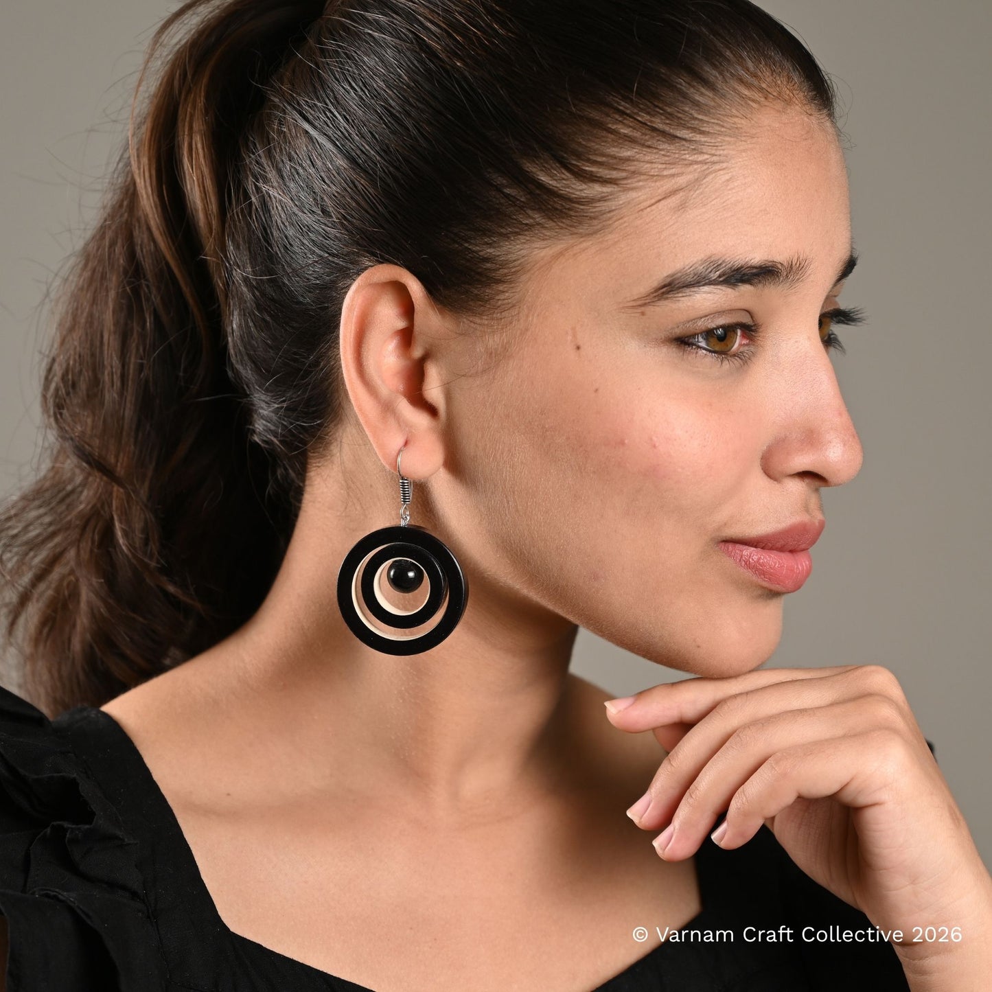 the CONCENTRICs EARRINGS