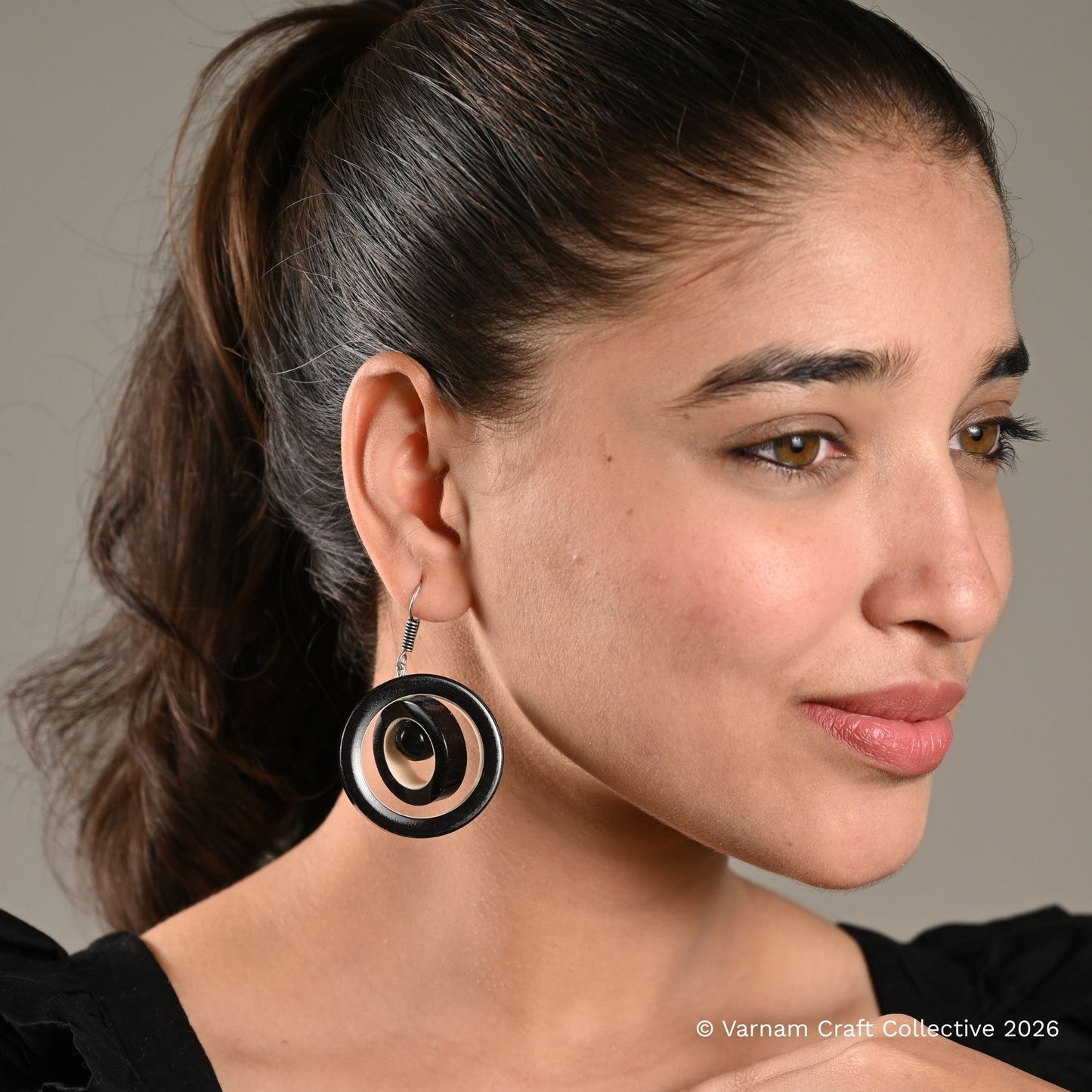 the CONCENTRICs EARRINGS