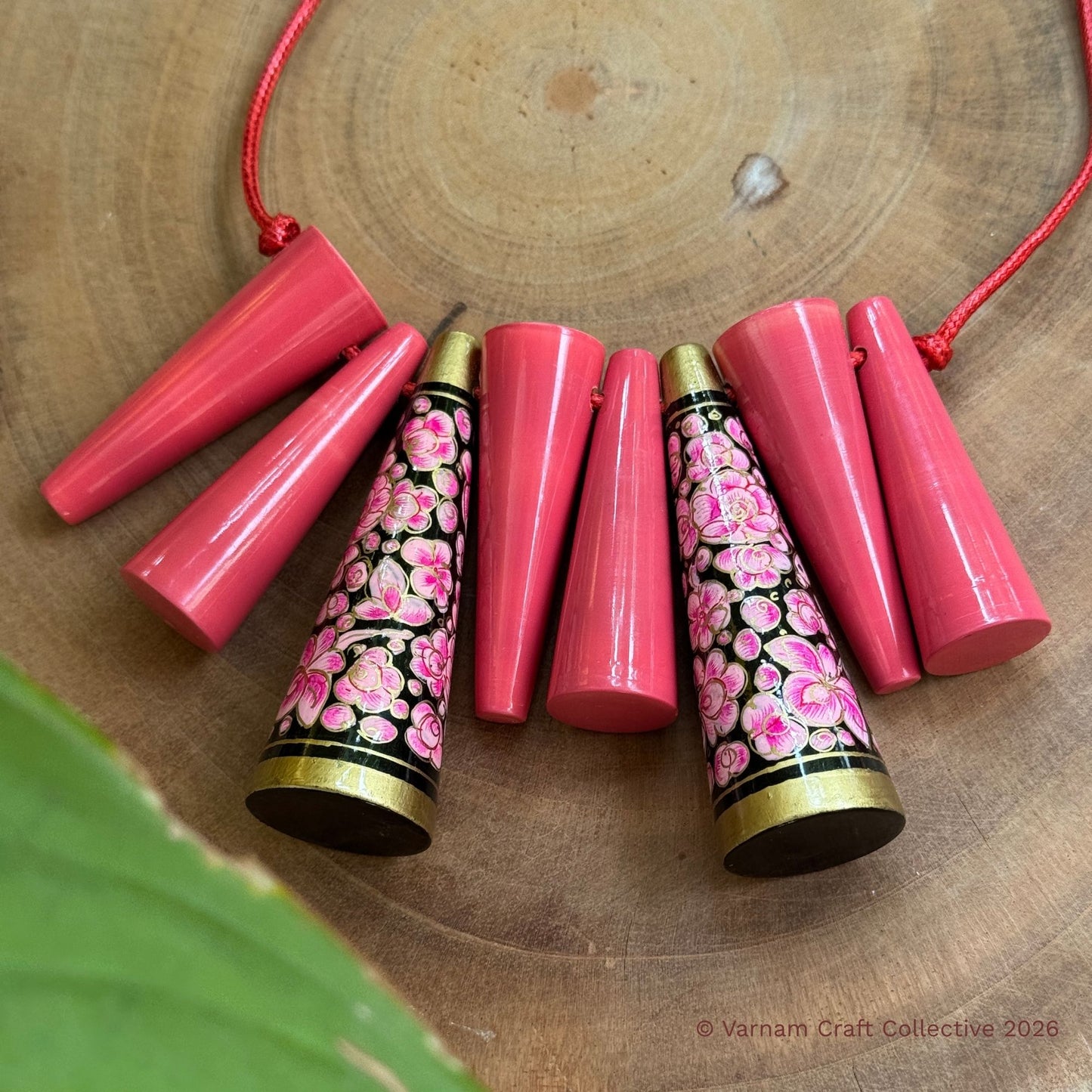 TRIKONES NAQQASHI PINK 18
