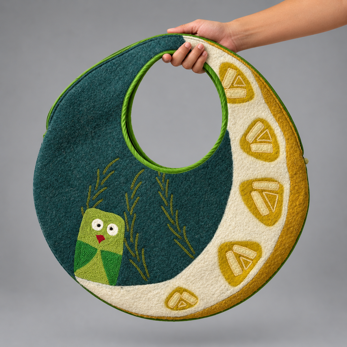 NIBBLES NAMDA LUXURY TOTE