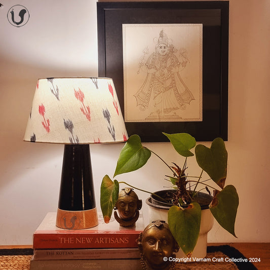 MUSHROOM LAMP (red grey Ikkat - Black Slant)