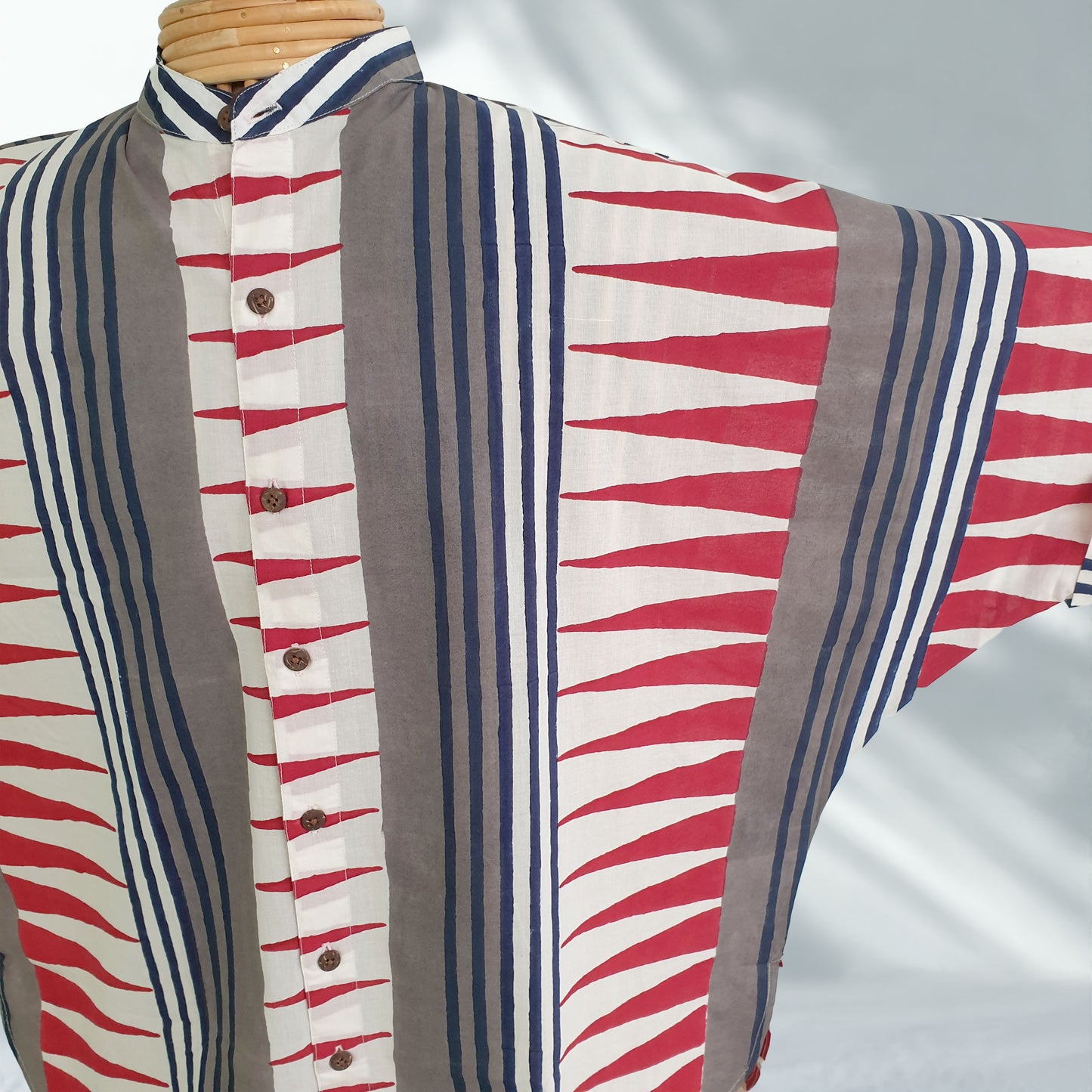 RED TRIKONES ANTI-FIT