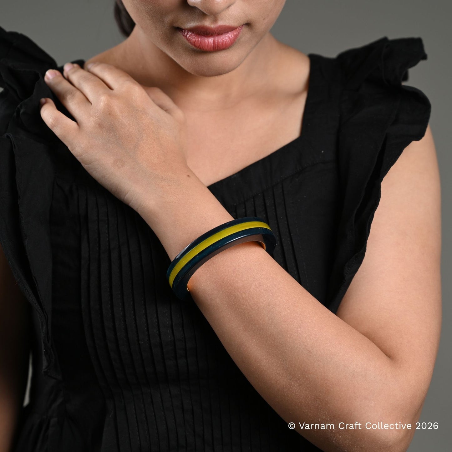 TRIBAND