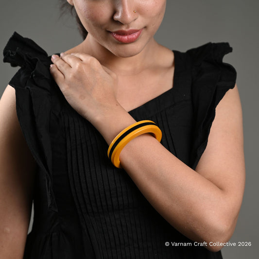 TRIBAND