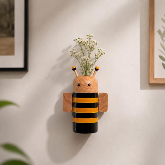 BUMBLEDORE WALL VASE