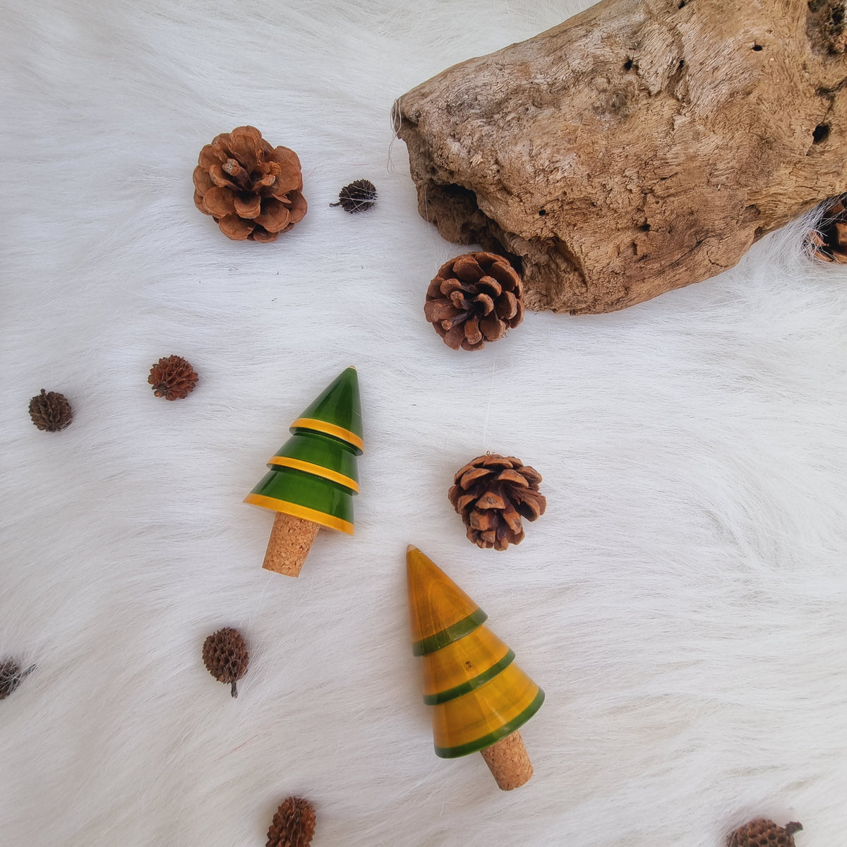TREE BOTTLE STOPPER SET