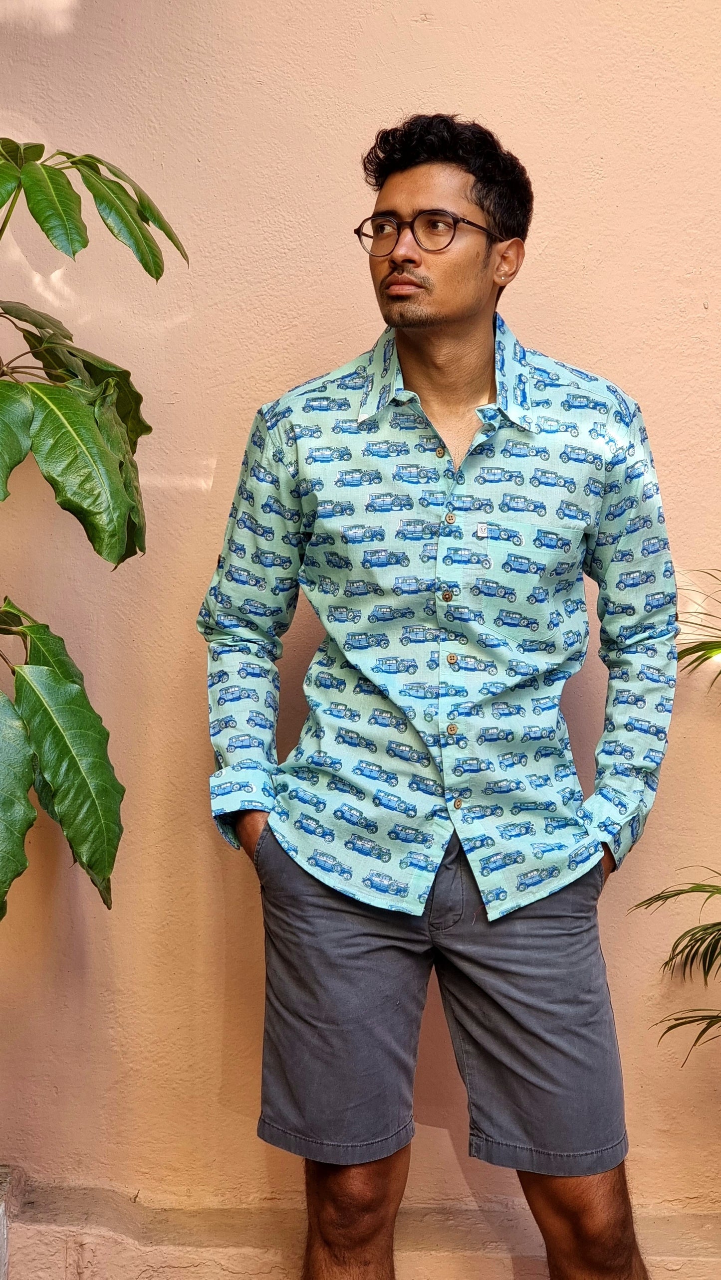 VINTAGE CARS (full sleeves)