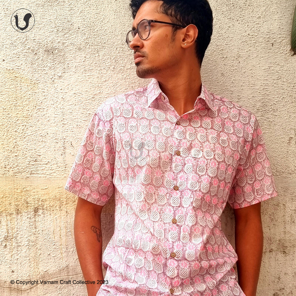 Pineapples in purple pink (half sleeves)