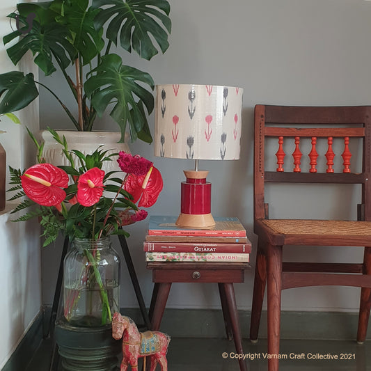 STUPA RED - 10"Grey Red arrows Ikat