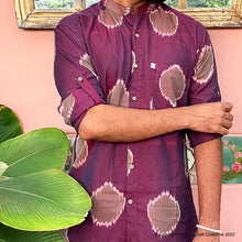 Load image into Gallery viewer, OLIVE ON WINE IKAT (full sleeves)
