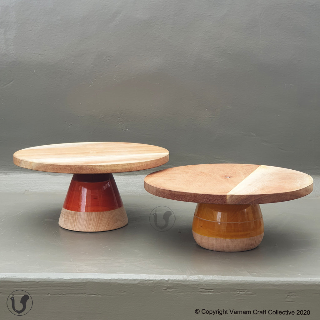 CAKE STANDS