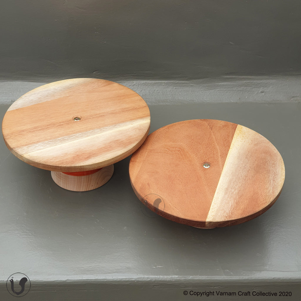 CAKE STANDS