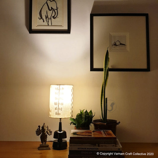 MINI TRIKONE Black ~ 6X8" GREY BROWN IKAT